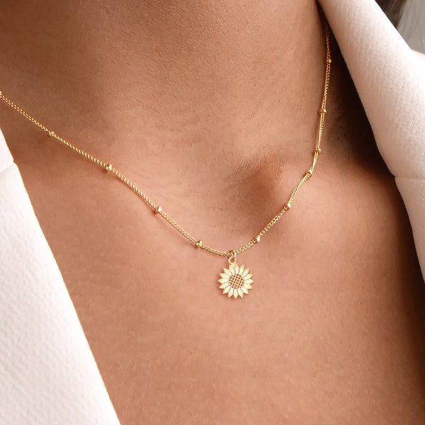 Sunflower Necklace main image 1