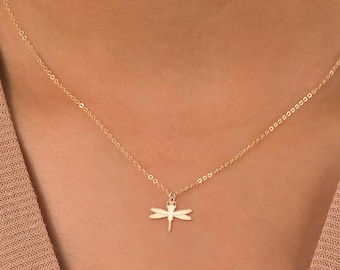 Dragonfly Necklace Charm Necklace Dainty Jewelry Dragonfly Pendant Dragonfly Charm Gift for Her Charm Necklace Jewelry Dragonfly Necklace