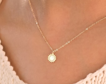 Collar de girasol, regalo floral caprichoso, regalo de joyería divertido, regalo de cumpleaños, collar de flores, joyería linda, collar de flores delicado