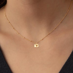 Gold Camera Necklace Tiny Pendant Fun Jewelry Retro Camera Charm Photography Necklace Shutterbug Gift Creative Jewelry Gift for Her