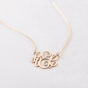 Initial Necklace Monogram Jewelry Personalized Pendant Gift for Her Custom Letter Necklace Name Charm Gold Necklace Personalized Gift