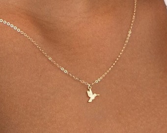 Collier petit colibri, collier oiseau mignon, bijoux nature, cadeau fête des mères, cadeau d'anniversaire, cadeaux colibri, bijoux oiseau, oiseau délicat