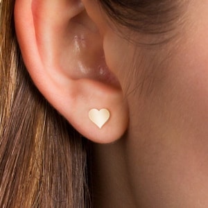 Heart Stud Earrings • Heart Earrings • Heart Jewelry • Gold, Rose Gold, Silver Heart Earrings • Stud Earrings • Gift for Her • Cute Earrings