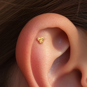 Gold Trio Ball Flat Back Earrings, Dainty Stud Minimalist Earring, Gold Stud Earrings, Tragus, Helix, and Conch Piercings, Push Pin Earrings