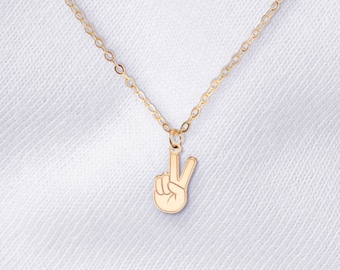 Peace Sign Necklace Charm Jewelry Gift for Her Hippie Necklace Peace Symbol Pendant Peace Sign Charm Birthday Gifts Peace Pendant