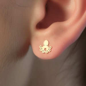 Octopus Earrings Sealife Jewelry Gift For Her Ocean Earrings For Nature Lovers Octopus Studs Animal Earrings Christmas Gifts for mom