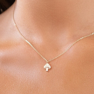 Gold Mushroom Necklace Charm Gift for Her Magic Mushroom Jewelry Nature Necklace Dainty Cottagecore Mushroom Jewelry Birthday Gifts