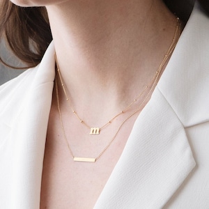 Collar con inicial, joyería personalizada, collar con cadena de cuentas con letras, iniciales personalizadas, colgante con inicial de oro, regalo para ella, dije inicial minimalista