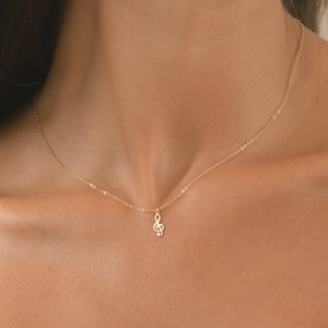Collier note de musique avec pendentif clé de sol pour elle, mélomane, collier pour piano, bijoux délicats, cadeau d'anniversaire, cadeau pour professeur de musique