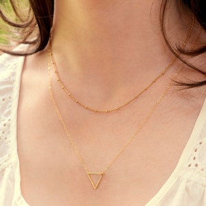 Small Gold Triangle Necklace , FLOATING TRIANGLE Necklace, Minimal, Delicate Necklace , Gold Triangle, Valentines Day image 3