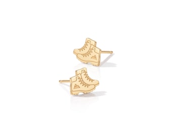 Oorbellen met bedeltje in de vorm van een wandelschoen: handgemaakt van massief 10K en 14K goud, ideaal voor avontuur en de natuur.
