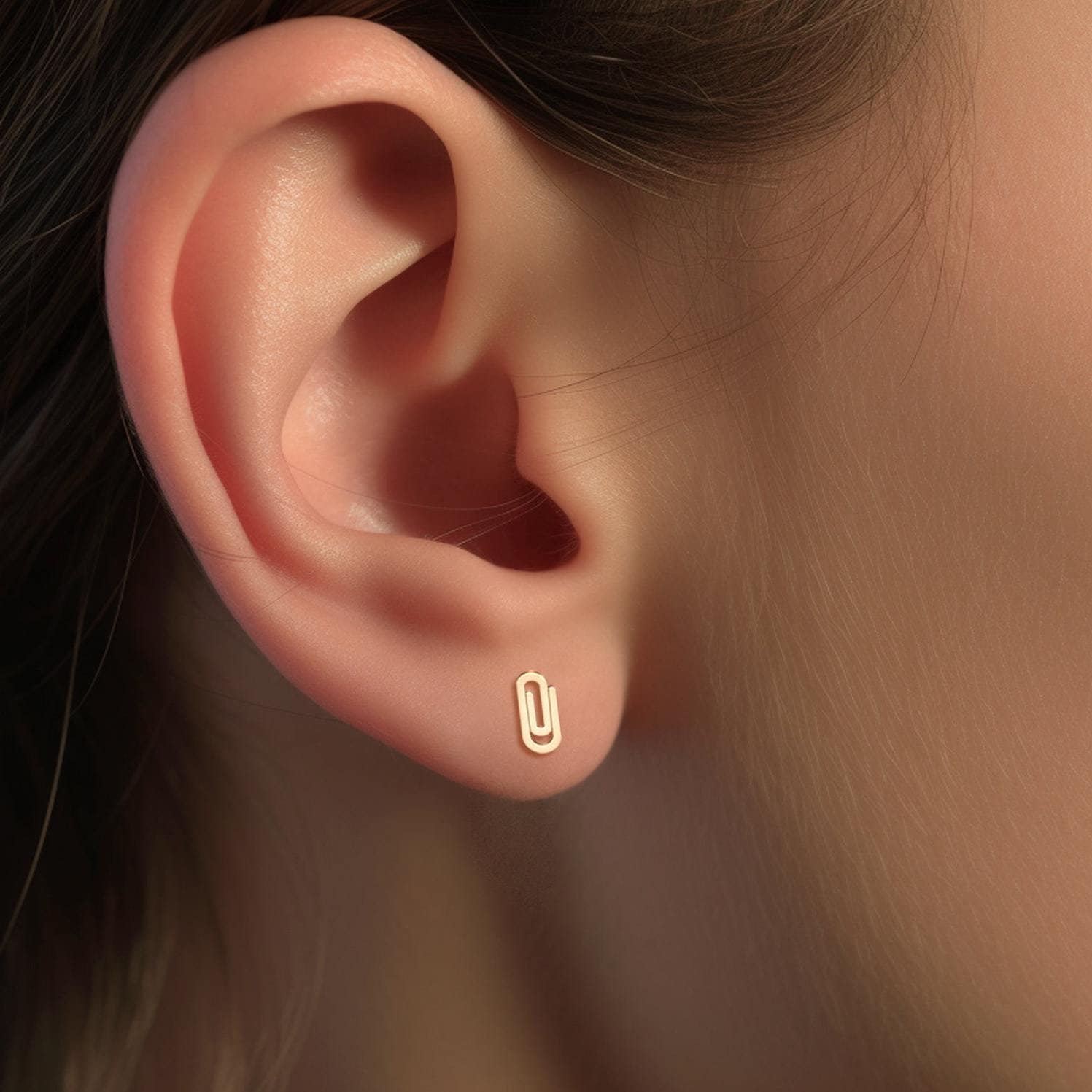 Orecchini pendenti con zaffiri dello Sri Lanka da 5,50 carati e diamanti con taglio a pera in Oro 14K