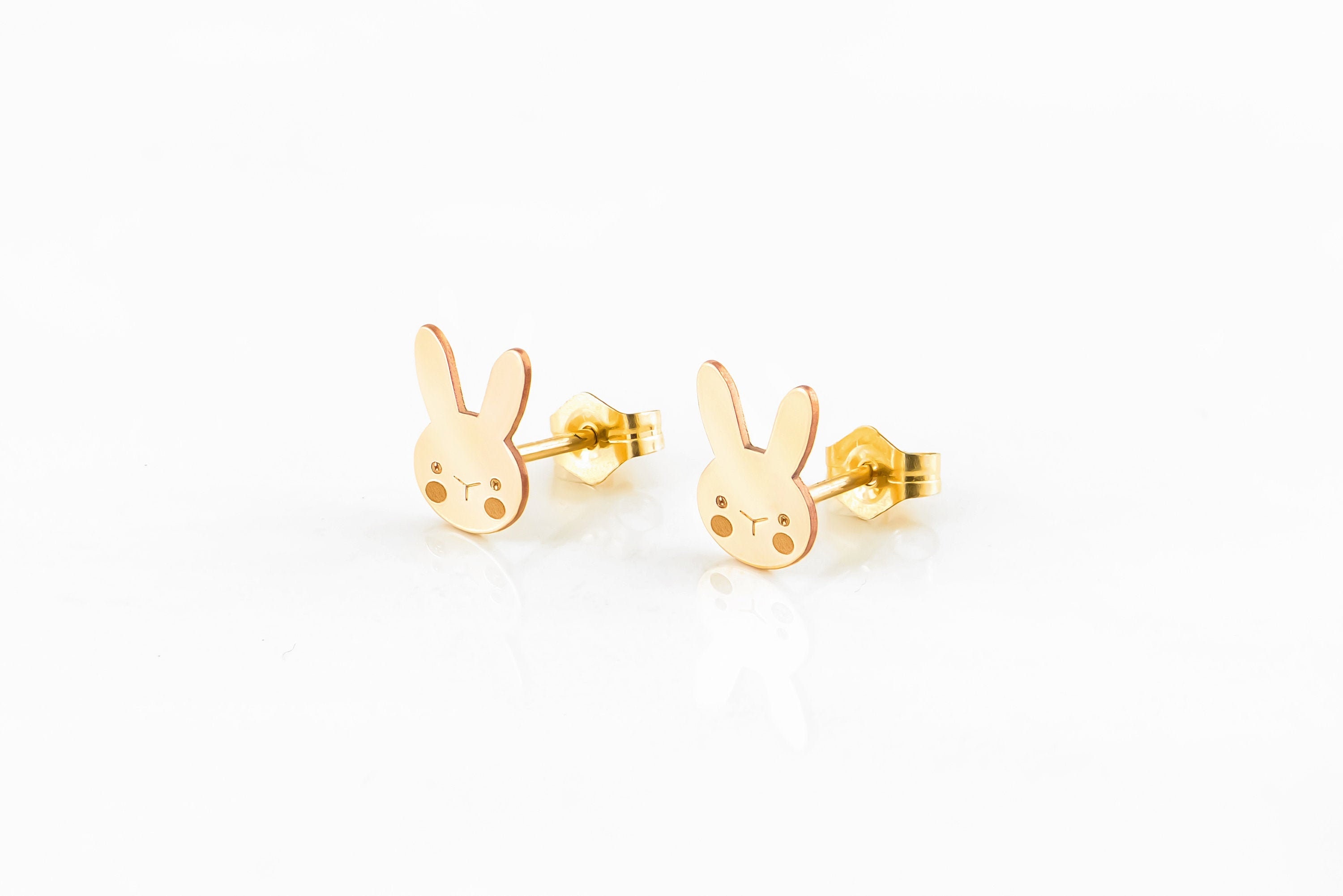 Bunny egg pierce Gold / ジュエリーブランド EVLiN（エヴリン