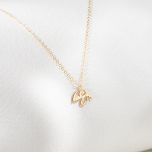 Drachen Halskette Gold Charm Fantasy Schmuck Zierliche Anhänger Jahr des Drachen Geburtstagsgeschenk für ihre mythische Halskette Drachen Charm Halskette