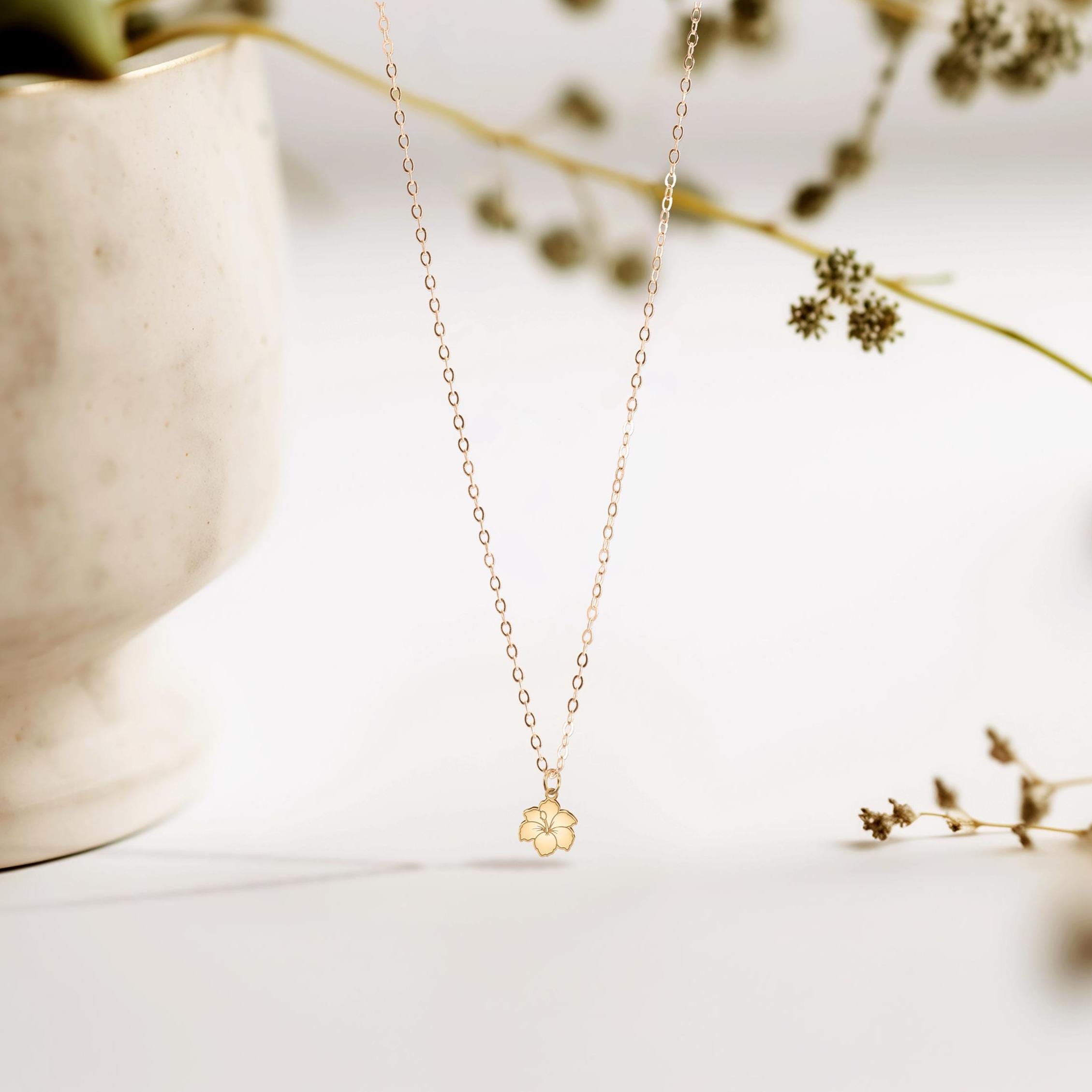 ハイビスカスの花の植物ペンダントネックレス：スターリングシルバー 