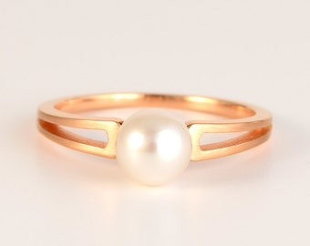 ENGAGEMENT PEARL Ring 'TWIN' in 18k Rose Gold with 6mm Akoya Pearl | Unique, Modern Pearl Ring | June Birthstone Gift | 18k Gold Pearl Ring
