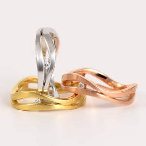 18k Gold &#39;Wave&#39; Wedding Band or Engagement Ring with 3 Diamonds | 18k Yellow, Rose or White Gold, Platinum | Modern Woman&#39;s Wedding Ring