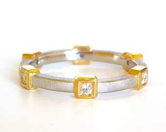 PLATINUM Stacking Ring with Bezel Set Diamonds in 18k Gold, Platinum Engagement Ring, Platinum Wedding Band, Modern, Unique Stackable Ring
