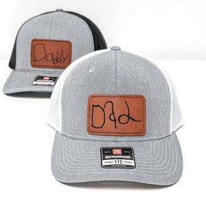 Chapeau manuscrit, chapeau écriture manuscrite, cadeau fête des pères, chapeau snapback écriture manuscrite gravée, écusson d'écriture manuscrite, cadeau pour papa