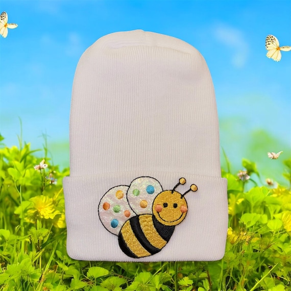 Newborn Hat with Bee on it