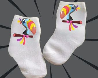 Baby/Toddler/Child Cute Colorful Toucan Socks. Multiple sizes offered. Choose from 0-6 months to 14 years. Cute Gift!