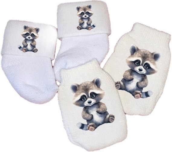 MITTENS & Sock Option Newborn no scratch Mittens With RACCOON. Boy or Girl! Perfect Shower / Newborn Gift! Every Baby Needs. Cute Baby Gift!
