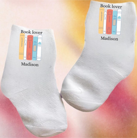 Book Lover socks for Baby, Toddler, Child. With Option to add name. Multiple sizes offered. Choose from 0-6 Months to 14 years.