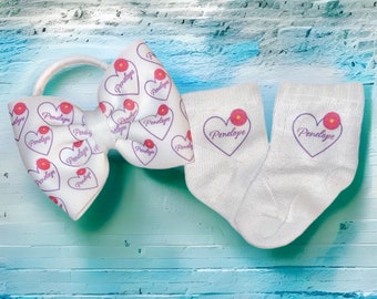 Baby/Toddler/Child Heart with Name Socks with option to add bow on headband or alligator clip.Multiple sizes offered. Cute Baby Gift!