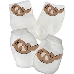 MITTENS & Sock Option Newborn no scratch Mittens With Otter.Boy or Girl! Perfect Shower / Newborn Gift! Every Baby Needs. Cute Baby Gift!