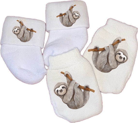 MITTENS & Sock Option Newborn no scratch Mittens With Sloth. Boy or Girl! Perfect Shower / Newborn Gift! Every Baby Needs. Cute Baby Gift!
