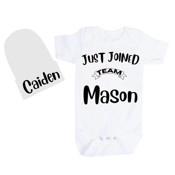 Hat and Bodysuit With Baby Name. You choose size. Great Gift!