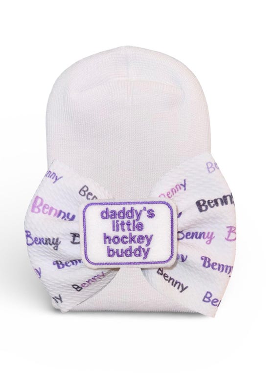 Girls Bow with name and daddy's little Hockey on Newborn Hat, Nylon Headband or Alligator Clip. Color Choice