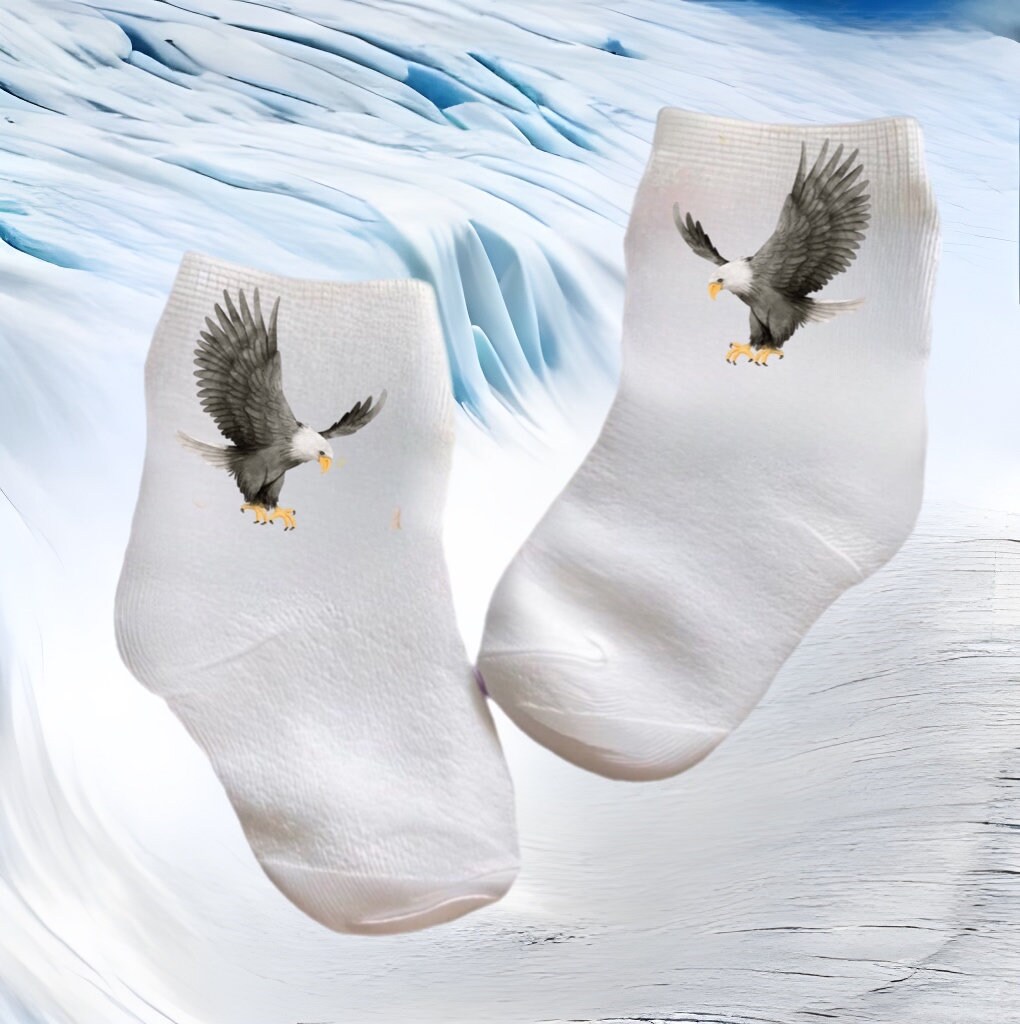 american eagle dress socks AE Ruffle Cropped Crew 3-Pack Women's White One Size 32% nylon AE Crew Socks 3-Pack