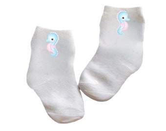 Baby/Toddler/Child Seahorse Socks. Multiple sizes. Choose from 0-6 months to 10 years. Cute Baby Gift!