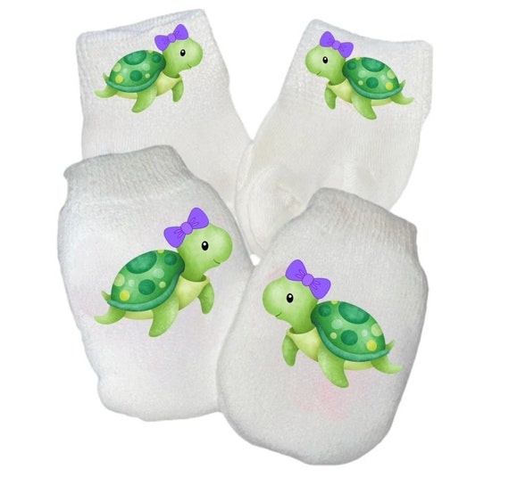 MITTENS & Sock Option Newborn no scratch Mittens With TURTLE. Boy or Girl! Perfect Shower / Newborn Gift! Every Baby Needs. Cute Baby Gift!