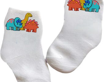 ベビー／幼児／子供用恐竜ソックス。豊富なサイズをご用意。0～6ヶ月から10歳までお選びいただけます。サイズはお好みで。かわいいギフトにも！