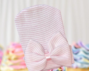 Newborn Hospital Hat. Baby Girl Pink/White Hat with Pink/White Bow. Newborn Beanie. Great Gift, Cute!