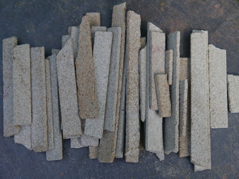 25 sq ins REAL Grey Stone Offcuts for Dolls Houses, Models & Railways image 4