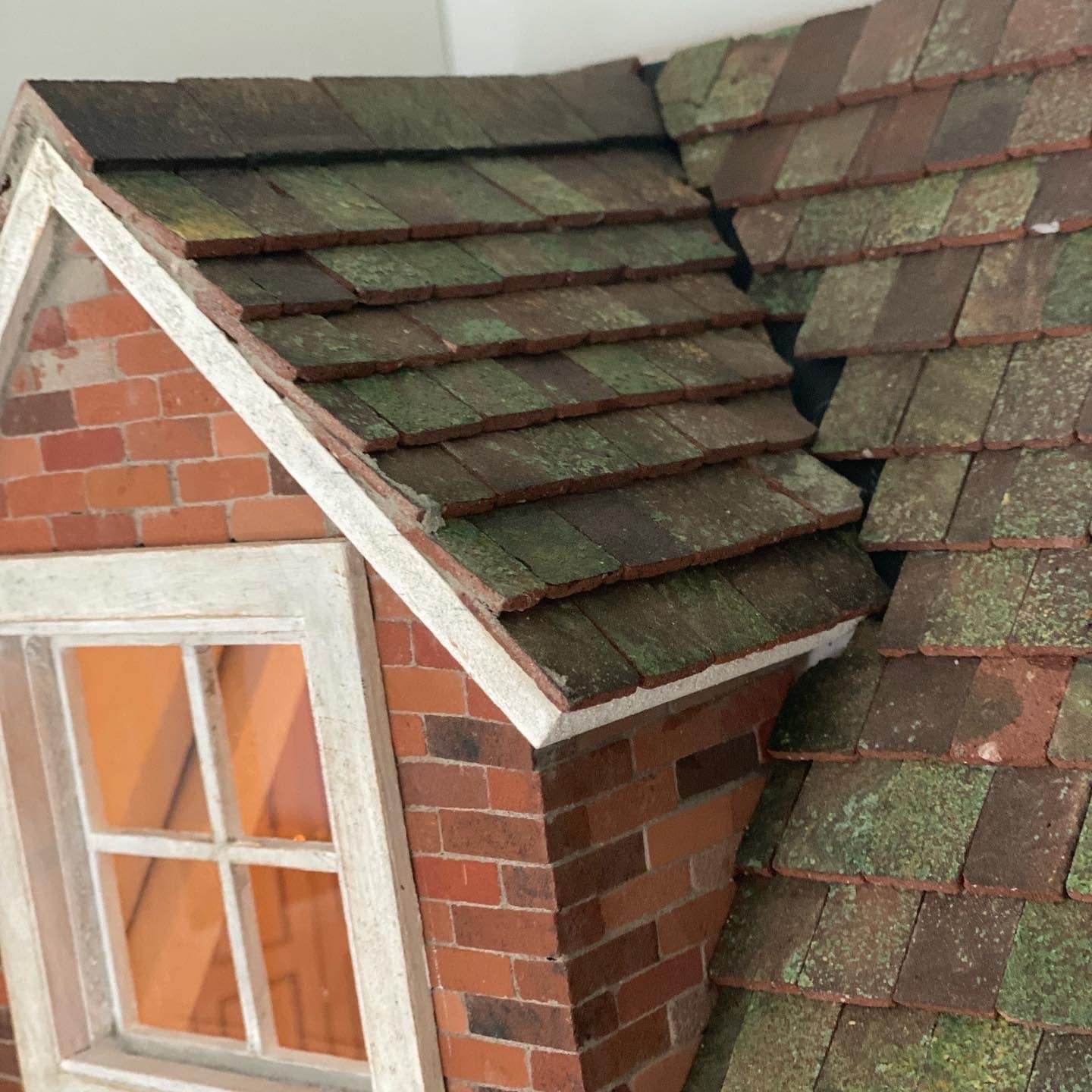 100 Stuks Miniatuur Dakpannen Realistische Simulatie Voor Poppenhuis 100 Stuks Miniatuur Dakpannen Realistische Simulatie Voor Poppenhuis