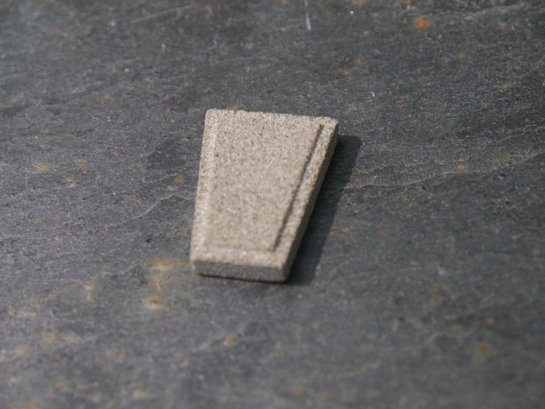 Set of 3 1:12th REAL GREY STONE Miniature Keystones for Dollshouses - Etsy