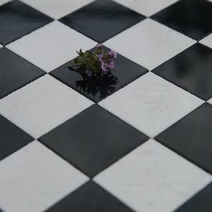One pack of 25 1" 1:12th  REAL Miniature Luxury 1" Black and 1" White Marbled Ceramic Floor Tiles