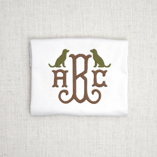 Baroque font Monogrammed Pillow Cover – Sew Gracious Monograms