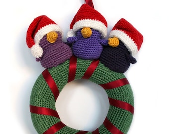 Christmas wreath with birds PDF crochet pattern