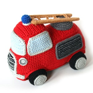 Fire engine PDF crochet pattern