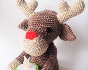 Reindeer with candle PDF crochet pattern