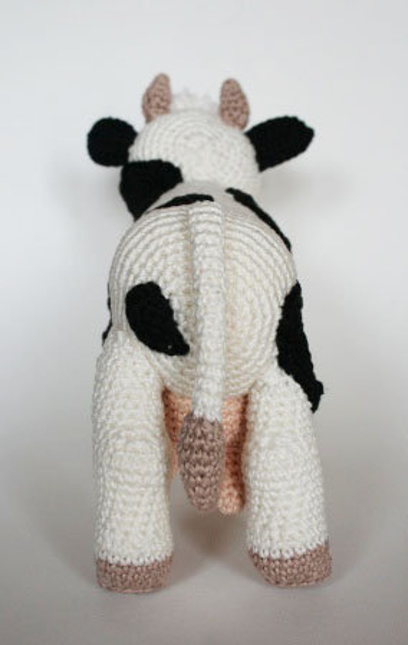 Bertha the cow PDF crochet pattern image 4