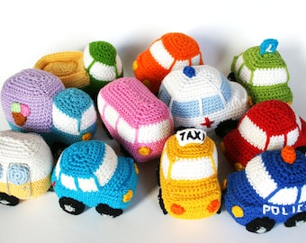 10 little cars PDF crochet pattern