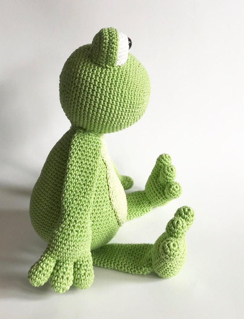 Kimmi the frog PDF crochet pattern image 5