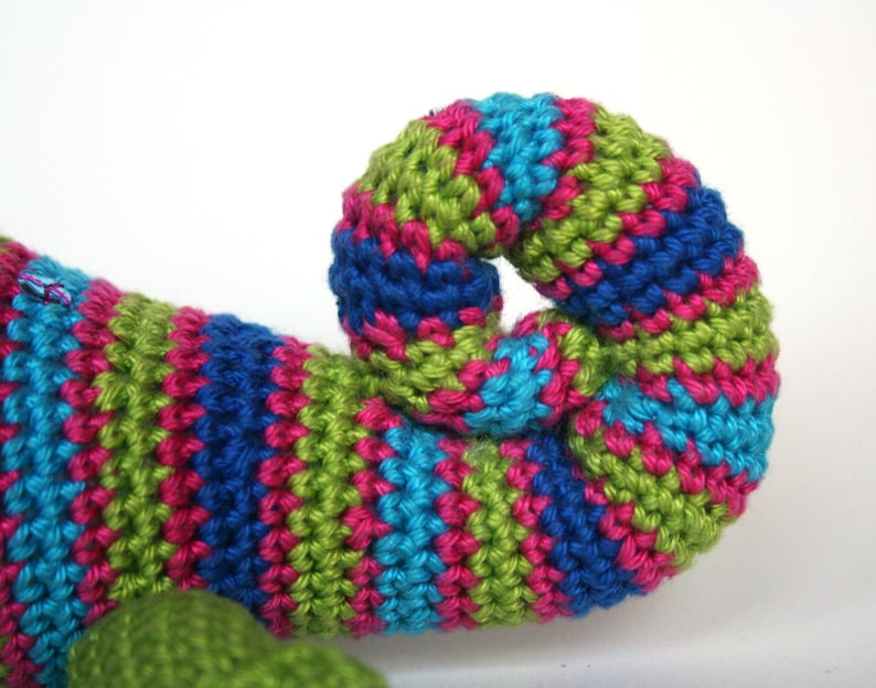 Karen the Chameleon PDF crochet pattern image 4