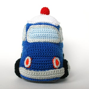 Police car PDF crochet pattern image 3